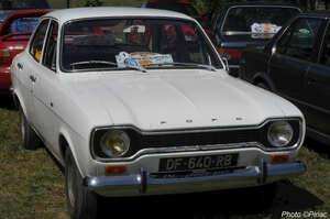 DSC_9305_M.jpg